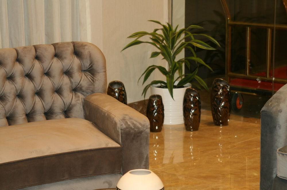 The Secure Inn Hotel Muscat Exterior photo