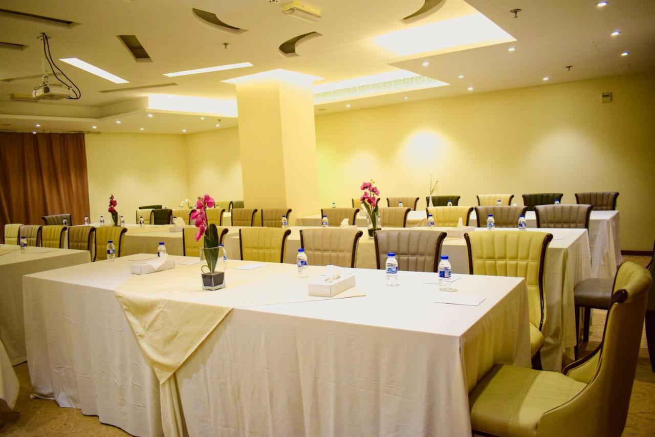 The Secure Inn Hotel Muscat Exterior photo