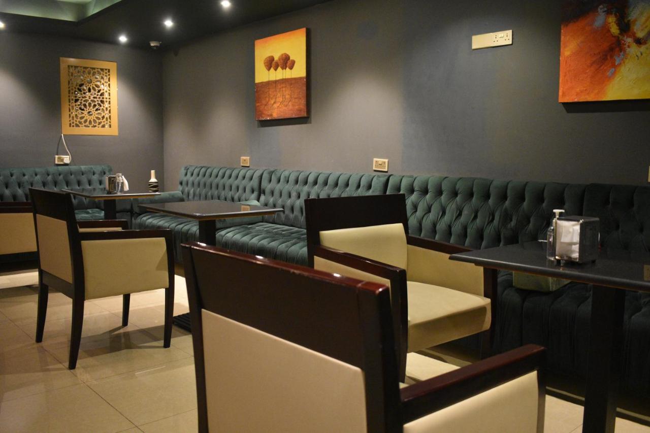 The Secure Inn Hotel Muscat Exterior photo
