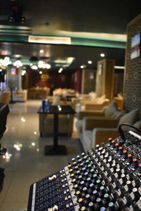 The Secure Inn Hotel Muscat Exterior photo